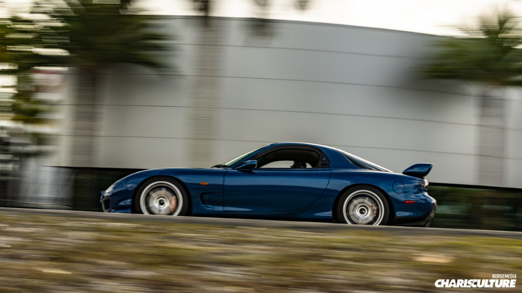 Andy's RX-7 driving to Cars & Brunch 4 at Champion Porsche